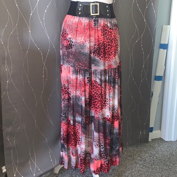 👙Magic Women’s Long Patterned Elastic Waist Skirt - Picture 1 of 5